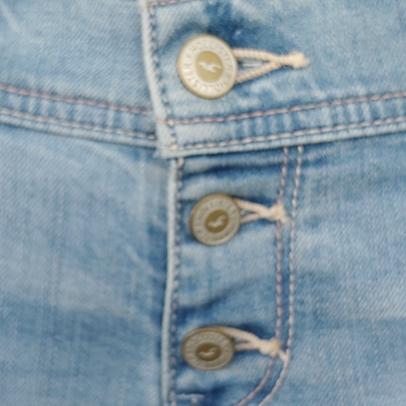 ☀SALE 4 for$20              Hollister Jean Short-Shorts - Picture 2 of 5
